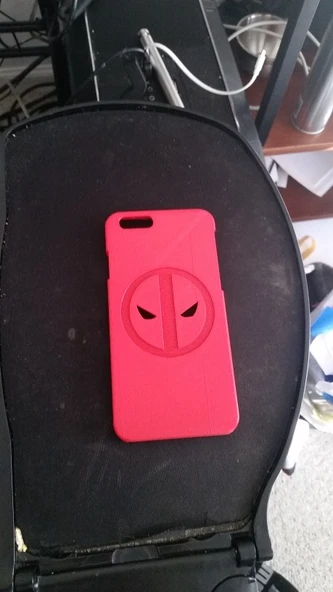Deadpool iPhone 6 Kılıfı (Plastik Aparattır!!!)