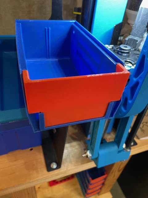 Byr Akro Dillon Çöp Kutusu Ön Plakası (Sadece Plastik Aparattır!!!) 3D - 4