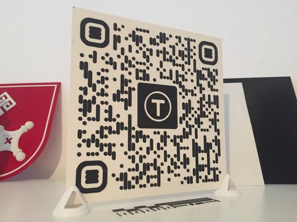 Gereksiz büyük QR Kodu (Kolay yol) (Plastik Aparattır!!!)