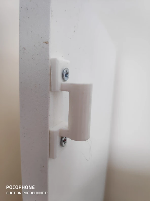 Byr Dolap Kulpu (Sadece Plastik Aparattır!!!) 3D - 3