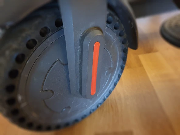 Xiaomi Mija M365 / Pro yan kapaklar (Plastik Aparattır!!!) - 5