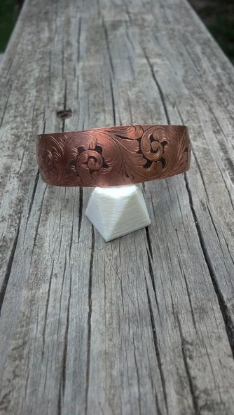 Byr Bilezik Teşhir Standı (Sadece Plastik Aparattır!!!) 3D ürün görseli