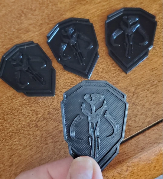 Byr Mandalor Mitosaurus Kafatası Sembolü / Rozeti 4 (Plastik Aparattır!!!) 3D - 3