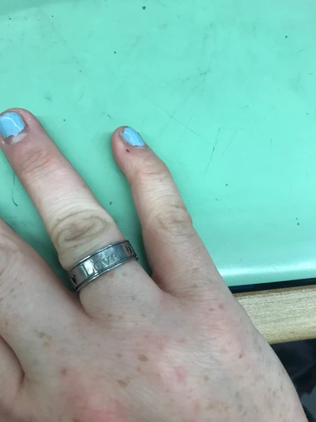 Byr Yüzük Aşk Kalbi (Döndürücü) (Plastik Aparattır!!!) 3D - Resim 4