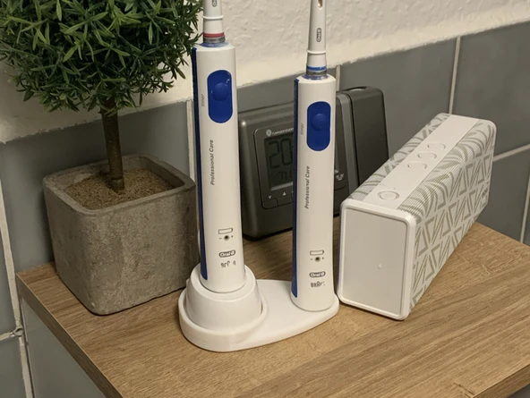 Diş Fırçalığı Oral-B (Plastik Aparattır!!!) - 5