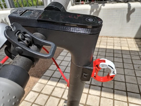 Xiaomi M365 Çanta Askısı adaptörü (Plastik Aparattır!!!)