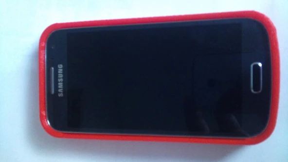 Daha kalın duvarlı Samsung Galaxy S4 mini kapağı (Plastik Aparattır!!!)