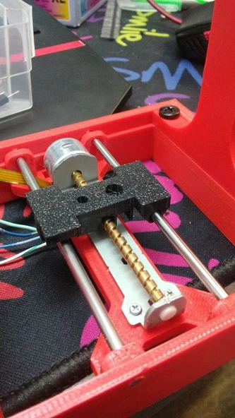 Daha İyi Toleranslara Sahip CD ROM Mini CNC Çizim Plotter (Plastik Aparattır!!!)