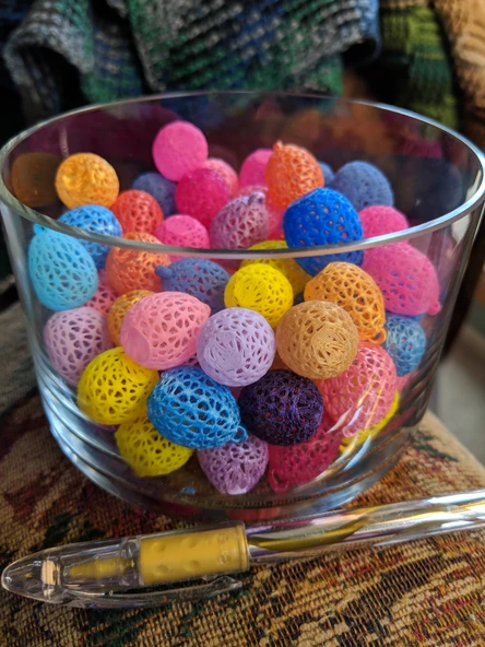 Byr Voronoi Tarzı Paskalya Yumurtası Küpe (Plastik Aparattır!!!) 3D - 3