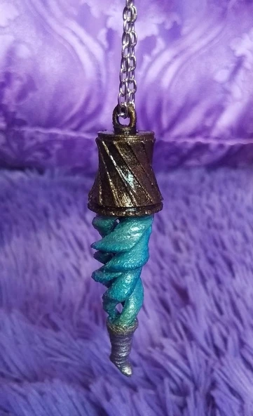 Byr Estirmor pençe kolye (Plastik Aparattır!!!) 3D ürün görseli