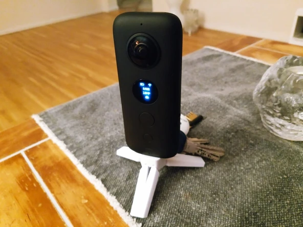 Byr Anahtar Kamera Tripod (1/4 vida) (Sadece Plastik Aparattır!!!) 3D