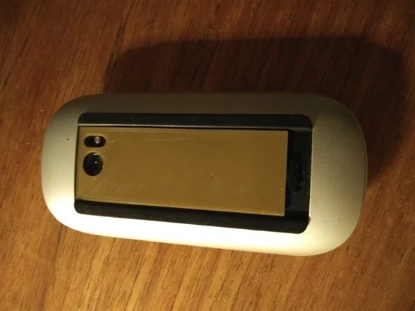 Byr Apple Magic Mouse Pil Kapağı / Pil Tutucusu (Plastik Aparattır!!!) 3D - 3
