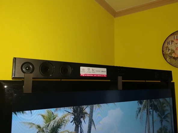 SoundBar LG - tutucu (Plastik Aparattır!!!)