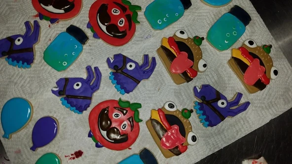 Byr Fortnite Domates Kafa Çerez Kesici (Sadece Plastik Aparattır!!!) 3D - 3