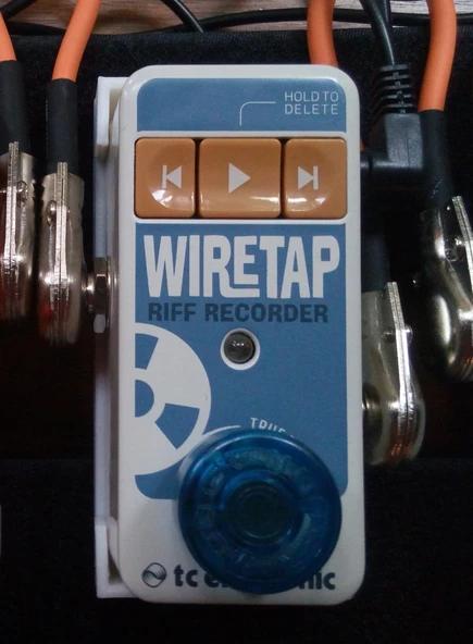 TC Elektronik Mini Pedal Tutucu (Plastik Aparattır!!!) - 3