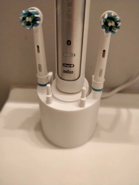 Oral-B için Kablo Gizleyicili Diş Fırçalığı (Plastik Aparattır!!!)