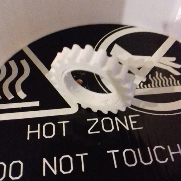 Byr Yuvarlak Dişli Kıpırdayan Yüzük - Boyut 7 (Plastik Aparattır!!!) 3D - Resim 3