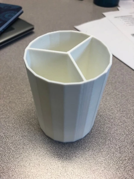 Byr Sıvı Boyama Bölünmüş Bardak 2 (Sadece Plastik Aparattır!!!) 3D