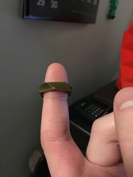 Byr Altıgen Yüzük (Plastik Aparattır!!!) 3D ürün görseli