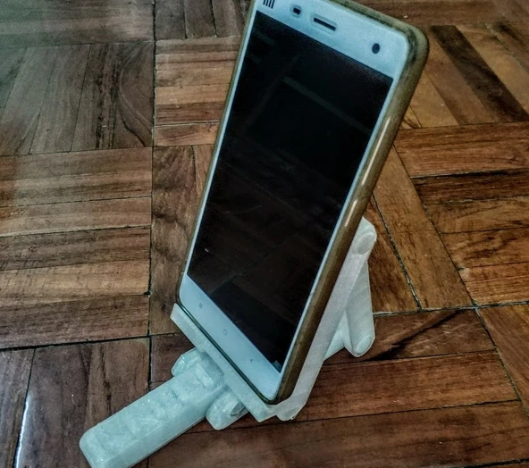 Ayarlanabilir Telefon Tutucu (tek parça halinde baskılar) (Plastik Aparattır!!!)