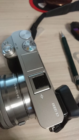 Byr Sony Sıcak ayakkabı kılıfı. (Plastik Aparattır!!!) 3D - Resim 4