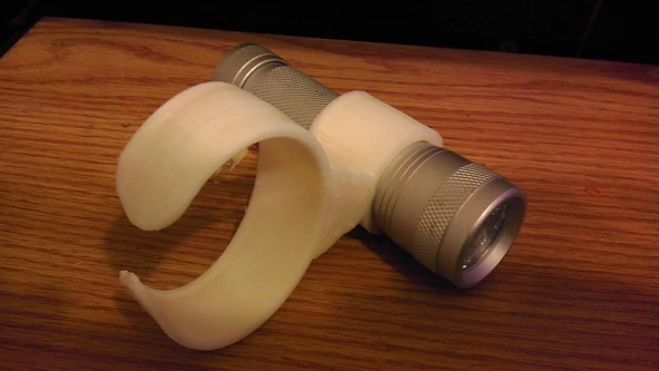 Byr Flaş Işığı Bilezik (Sadece Plastik Aparattır!!!) 3D ürün görseli