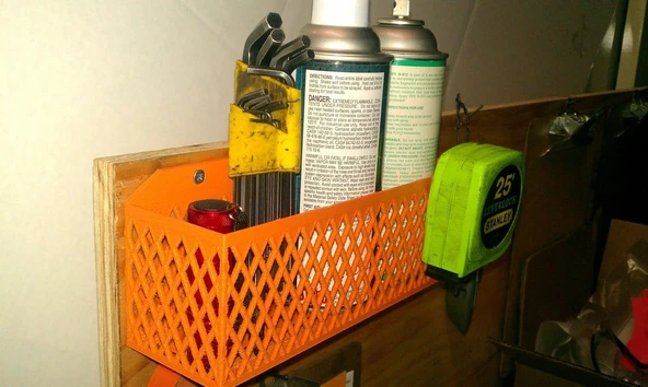 Byr Dolap Kapısı Rafı veya Parça Kutusu (Sadece Plastik Aparattır!!!) 3D