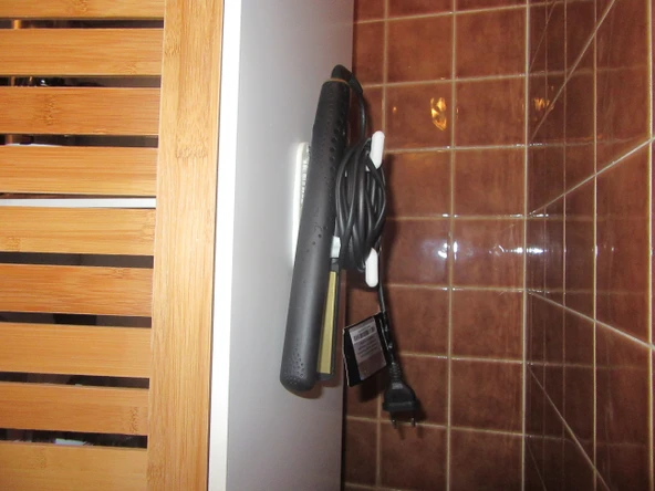 Byr Evrensel duvara monte Saç düzleştirici (Sadece Plastik Aparattır!!!) 3D - 2