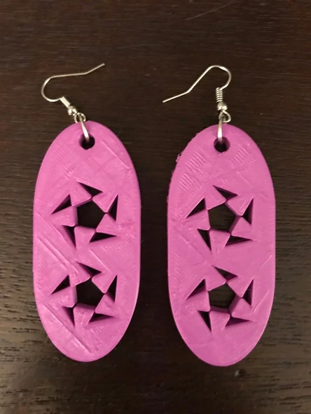 Byr Açılı Dişli Delikli Küpe (Sadece Plastik Aparattır!!!) 3D