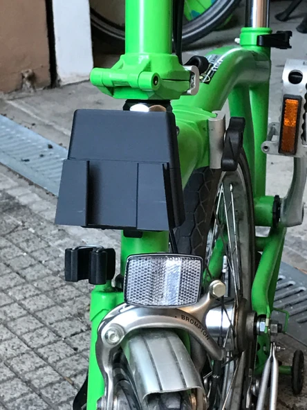 Byr Brompton için Decathlon Çanta Adaptörü (Sadece Plastik Aparattır!!!) 3D - 4