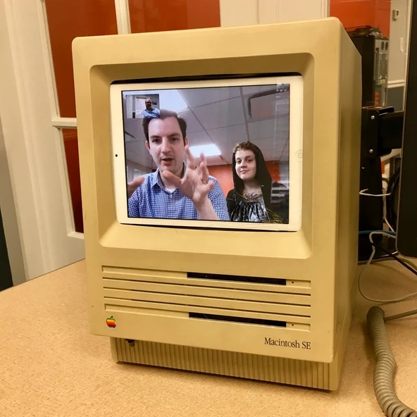 Macintosh iPad Mini Gromet (Plastik Aparattır!!!)