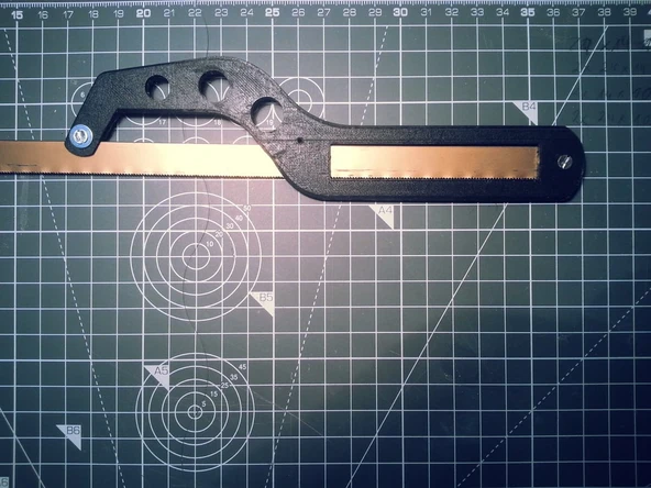 Mini Demir Testere (Plastik Aparattır!!!)