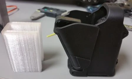 UpLULA 9 mm tek yığın şarjör kılavuzu. (Plastik Aparattır!!!)
