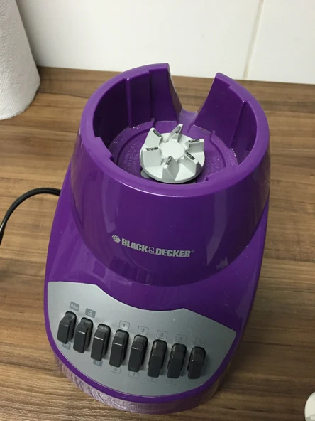 Byr Black & Decker - Blender - Paraguay Pazarı (Sadece Plastik Aparattır!!!) 3D - 4