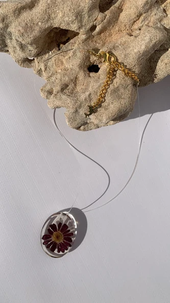 Şeffaf Renkli Kurutulmuş Mor Papatya Oval Şekilli Yunuslu Gold Aksesuarlı Misinalı Epoksi Kolye - 7