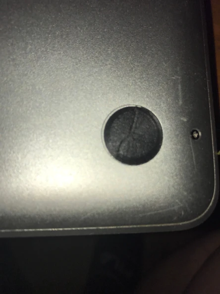 Byr MacBook Pro Geçmeli Ayaklar (Plastik Aparattır!!!) 3D - Resim 3