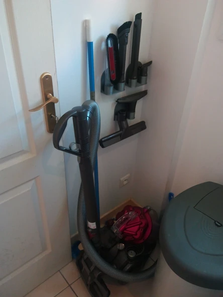 Byr Klasik bir uç ve zemin boş tip ucu için Dyson duvar desteği. (Sadece Plastik Aparattır!!!) 3D - Resim 2