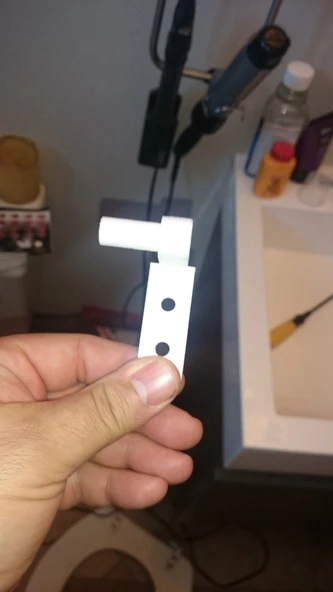 Byr Klozet Kapağı Menteşesi Dış Kısım (Sadece Plastik Aparattır!!!) 3D - 4