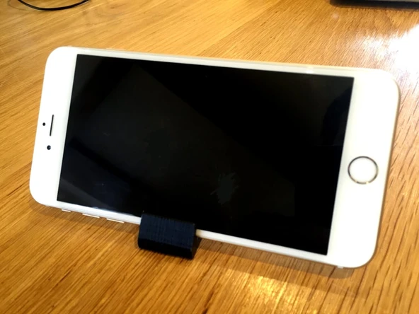 Basit iPhone 6/6Plus Standı (Plastik Aparattır!!!)