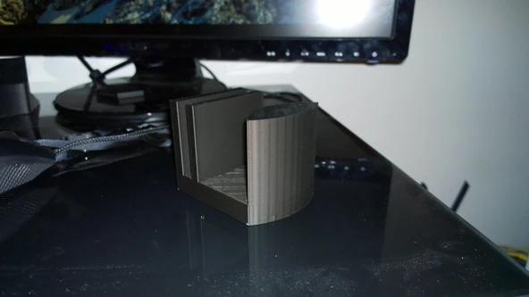 Byr Masa için kulaklık tutucusu (Sadece Plastik Aparattır!!!) 3D - Resim 4