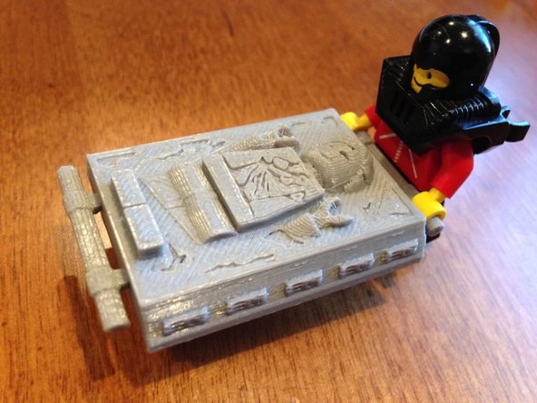 Karbonit Han Solo (Plastik Aparattır!!!)