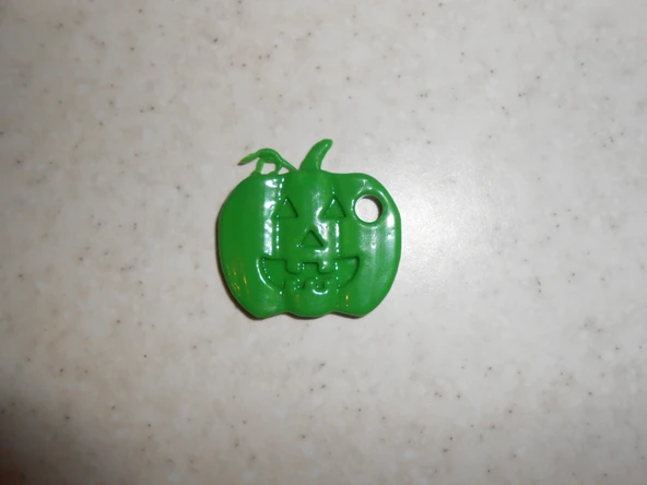 Byr Kabak kolye (Plastik Aparattır!!!) 3D - Resim 3