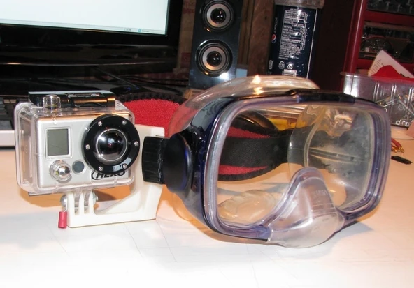 Byr GoPro Tüplü Maske Montajı (Sadece Plastik Aparattır!!!) 3D - 1