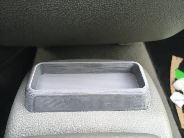 Byr Twingo Renault bozuk para tutucu değişimi T3145172 3D ürün görseli