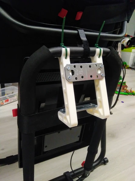 Byr Playseat Challenge pedal yükseltici T4427430 3D - Resim 2