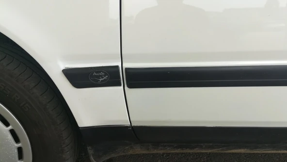 Byr Audi Yawattro Çamurluk Logosu Audi 100 Cch 80 Bch Amblem Tabelası T3707541 3D ürün görseli