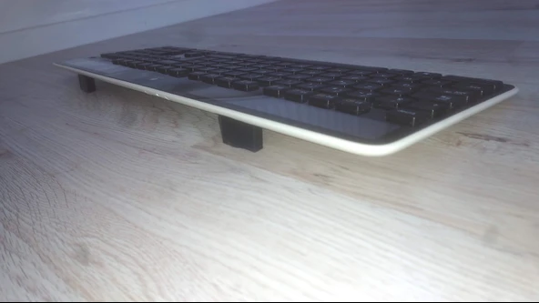 Byr Logitech K750 Klavye Sabit Ayak T4302798 3D - Resim 2