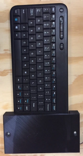Logitech K400r klavye tutucusu ve dokunmatik yüzey düğme kabartması T3073420