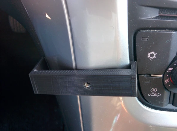 Opel Astra J M4 somun gösterge paneli klipsi T1548426