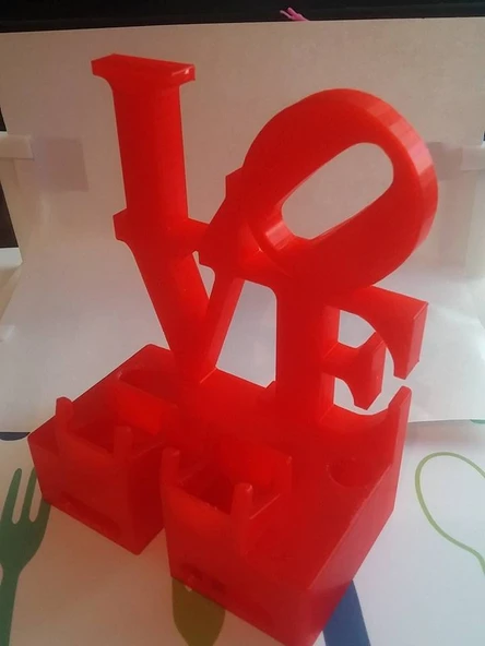 Byr AŞK HEYKELİ, TELEFON STANDI, KALEM KUTUSU, AMPLİFİKATÖR T1414587 3D ürün görseli